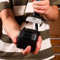 Аккумулятор Deko UNV5.0 CORE 082-1014 (20В/5 Ач) - Превью изображения №8 — Интернет-магазин Time-Shop