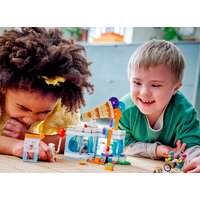 Конструктор LEGO City 60363 Магазин мороженого - Превью изображения №8 — Интернет-магазин Time-Shop