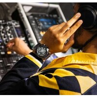 Наручные часы Casio G-Shock GM-110MF-1A - Превью изображения №5 — Интернет-магазин Time-Shop