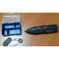 Гравер Bosch GRO 12V-35 Professional 06019C5001 (с 2-мя АКБ) - Превью изображения №3 — Интернет-магазин Time-Shop