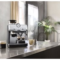 Кофейная станция DeLonghi La Specialista Arte Manual EC9155.MB - Превью изображения №4 — Интернет-магазин Time-Shop