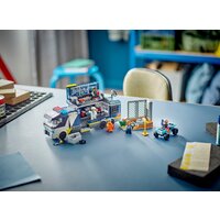 Конструктор LEGO City 60418 Полицейский мобильный грузовик для криминальной лаборатории - Превью изображения №8 — Интернет-магазин Time-Shop