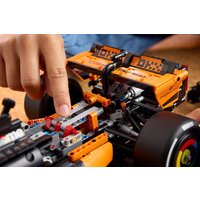 Конструктор LEGO Technic 42228 McLaren MCL39 F1 Car - Превью изображения №13 — Интернет-магазин Time-Shop