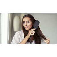 Щетка-выпрямитель Philips BHH880/00 - Превью изображения №10 — Интернет-магазин Time-Shop