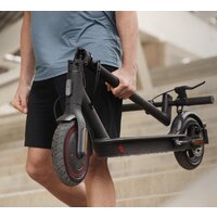 Электросамокат Xiaomi Mi Electric Scooter Pro 2 (международная версия, черный) - Превью изображения №7 — Интернет-магазин Time-Shop