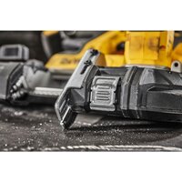 Ленточная пила DeWalt DCS378N (без АКБ) - Превью изображения №5 — Интернет-магазин Time-Shop