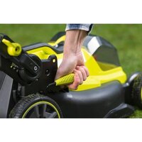 Газонокосилка Ryobi RY18LMX40B-240 (с 2-мя АКБ) - Превью изображения №8 — Интернет-магазин Time-Shop