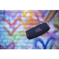 Беспроводная колонка JBL Charge 5 (розовый) - Превью изображения №8 — Интернет-магазин Time-Shop