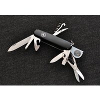Мультитул Victorinox Explorer 1.6703.3 - Превью изображения №4 — Интернет-магазин Time-Shop