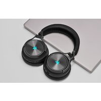 Наушники Corsair Virtuoso RGB Wireless XT - Превью изображения №11 — Интернет-магазин Time-Shop