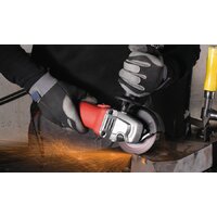 Угловая шлифмашина Milwaukee AG 10-125 EK [4933451220] - Превью изображения №5 — Интернет-магазин Time-Shop