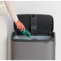 Мусорное ведро Brabantia Bo Touch Bin 60 л (платиновый) - Превью изображения №7 — Интернет-магазин Time-Shop