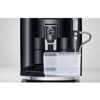 Кофемашина JURA E8 Piano Black 15355 - Превью изображения №9 — Интернет-магазин Time-Shop