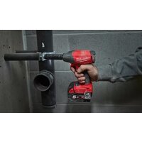 Гайковерт Milwaukee M18 ONEIWF12-0X Fuel 4933459198 (без АКБ, кейс) - Превью изображения №4 — Интернет-магазин Time-Shop