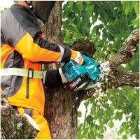 Аккумуляторная пила Makita UC004GM101 (с 1-им АКБ) - Превью изображения №9 — Интернет-магазин Time-Shop