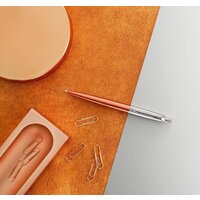 Ручка шариковая Parker Jotter Essential Chelsea Orange CT 1953189 - Превью изображения №3 — Интернет-магазин Time-Shop