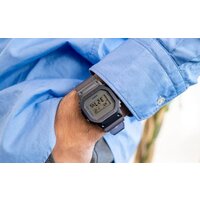 Наручные часы Casio G-Shock GM-5600MF-2E - Превью изображения №8 — Интернет-магазин Time-Shop