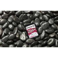 Карта памяти Kingston Canvas React SDR/256GB SDXC 256GB - Превью изображения №6 — Интернет-магазин Time-Shop