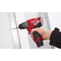 Ударная дрель-шуруповерт Milwaukee M12 FPDXKIT-202X 4933464138 (с 2-мя АКБ, кейс) - Превью изображения №9 — Интернет-магазин Time-Shop