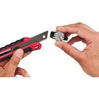 Нож строительный Milwaukee 48-22-1961 - Превью изображения №6 — Интернет-магазин Time-Shop