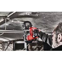 Ленточная пила Milwaukee Fuel M12 FBS64-402C 4933478441 (с 2-мя АКБ, кейс) - Превью изображения №3 — Интернет-магазин Time-Shop