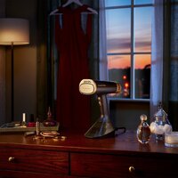 Отпариватель Russell Hobbs Hobbs VacuSteam 28550-56 - Превью изображения №2 — Интернет-магазин Time-Shop