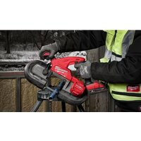 Ленточная пила Milwaukee Fuel M18 FBS85-202C 4933471497 (с 2-мя АКБ, кейс) - Превью изображения №7 — Интернет-магазин Time-Shop