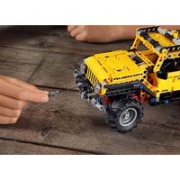 Конструктор LEGO Technic 42122 Jeep Wrangler - Превью изображения №12 — Интернет-магазин Time-Shop