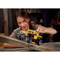 Конструктор LEGO Technic 42122 Jeep Wrangler - Превью изображения №11 — Интернет-магазин Time-Shop
