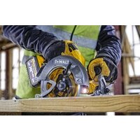 Дисковая (циркулярная) пила DeWalt DCS578N-XJ (без АКБ) - Превью изображения №3 — Интернет-магазин Time-Shop