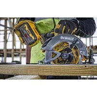 Дисковая (циркулярная) пила DeWalt DCS578N-XJ (без АКБ) - Превью изображения №4 — Интернет-магазин Time-Shop