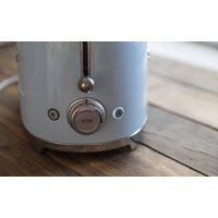Тостер Smeg TSF01PGEU - Превью изображения №8 — Интернет-магазин Time-Shop