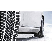 Зимние шины Goodyear UltraGrip Performance+ 255/35R21 98V - Превью изображения №4 — Интернет-магазин Time-Shop