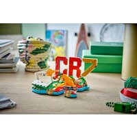 Конструктор LEGO Editions 43012 Криштиану Роналду – лучшие моменты футбольного матча - Превью изображения №9 — Интернет-магазин Time-Shop