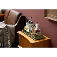 Конструктор LEGO Architecture 21063 Neuschwanstein Castle - Превью изображения №11 — Интернет-магазин Time-Shop
