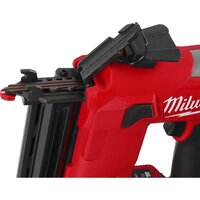 Гвоздезабиватель Milwaukee M12 FCN18GS-0X 4933493355 (с 2-мя АКБ, кейс) - Превью изображения №7 — Интернет-магазин Time-Shop