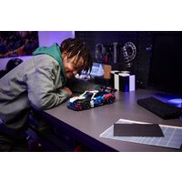 Конструктор LEGO Technic 42226 BMW M4 GT3 EVO Race Car - Превью изображения №7 — Интернет-магазин Time-Shop