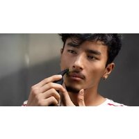 Триммер для бороды и усов Philips OneBlade Pro QP6530/15 - Превью изображения №7 — Интернет-магазин Time-Shop