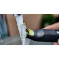 Триммер для бороды и усов Philips OneBlade Pro QP6530/15 - Превью изображения №9 — Интернет-магазин Time-Shop