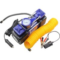 Автомобильный компрессор Nova Bright АК-75L (двухпоршневой, мет. корпус, LED-фонарь, сумка) - Превью изображения №4 — Интернет-магазин Time-Shop