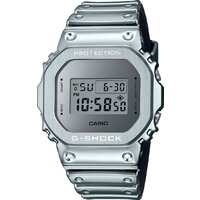 Casio GM-5600YM-8A8