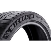 Летние шины Michelin Pilot Sport 4 S 245/35R19 93Y - Превью изображения №3 — Интернет-магазин Time-Shop