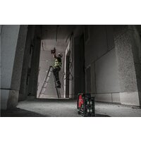 Лазерный нивелир Milwaukee L4 CLLP-301C 4933478099 - Превью изображения №6 — Интернет-магазин Time-Shop