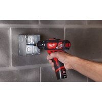 Ударная дрель-шуруповерт Milwaukee M12 BPD-202C 4933441940 (с 2-мя АКБ, кейс) - Превью изображения №11 — Интернет-магазин Time-Shop