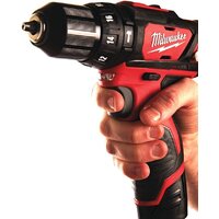 Ударная дрель-шуруповерт Milwaukee M12 BPD-202C 4933441940 (с 2-мя АКБ, кейс) - Превью изображения №7 — Интернет-магазин Time-Shop