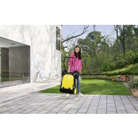 Подметальная машина Karcher S 4 Twin 1.766-360.0 - Превью изображения №4 — Интернет-магазин Time-Shop