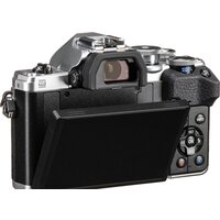 Беззеркальный фотоаппарат Olympus OM-D E-M10 Mark IV Kit 14-42mm (серебристый) - Превью изображения №8 — Интернет-магазин Time-Shop