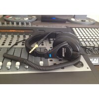 Наушники Shure SRH440 - Превью изображения №41 — Интернет-магазин Time-Shop