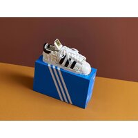Конструктор LEGO 10282 Кроссовки adidas Originals Superstar - Превью изображения №15 — Интернет-магазин Time-Shop