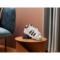 Конструктор LEGO 10282 Кроссовки adidas Originals Superstar - Превью изображения №11 — Интернет-магазин Time-Shop